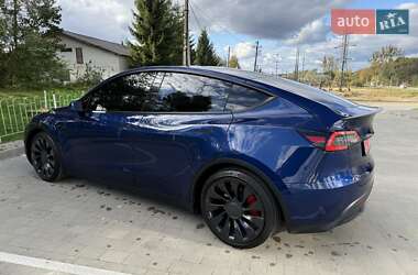 Позашляховик / Кросовер Tesla Model Y 2021 в 