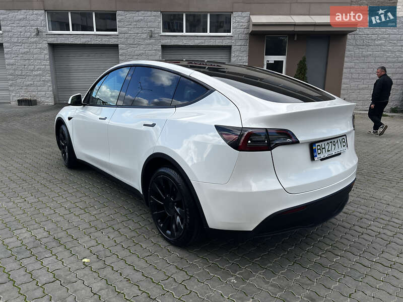 Внедорожник / Кроссовер Tesla Model Y 2023 в Одессе