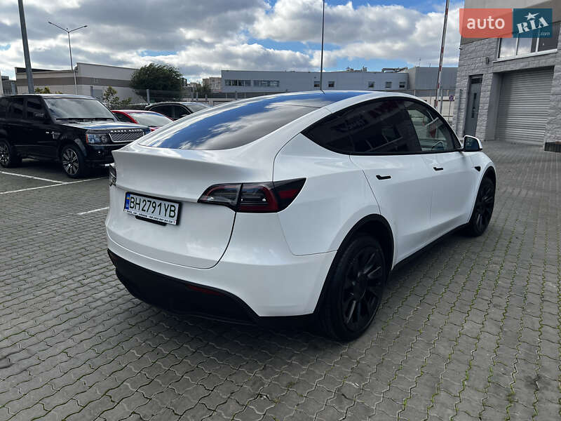 Внедорожник / Кроссовер Tesla Model Y 2023 в Одессе