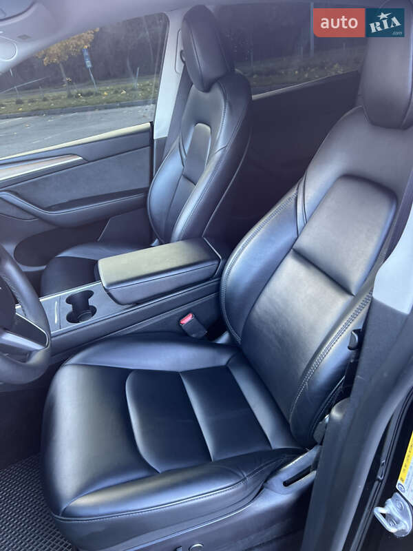 Внедорожник / Кроссовер Tesla Model Y 2023 в Львове фото 26 Внедорожник / Кроссовер Tesla Model Y 2023 в Львове