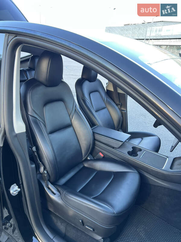 Внедорожник / Кроссовер Tesla Model Y 2023 в Львове фото 40 Внедорожник / Кроссовер Tesla Model Y 2023 в Львове