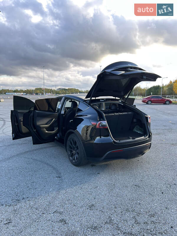 Внедорожник / Кроссовер Tesla Model Y 2023 в Львове фото 42 Внедорожник / Кроссовер Tesla Model Y 2023 в Львове
