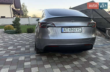 Внедорожник / Кроссовер Tesla Model Y 2024 в 