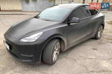 Позашляховик / Кросовер Tesla Model Y 2021 в  фото 4 Позашляховик / Кросовер Tesla Model Y 2021 в