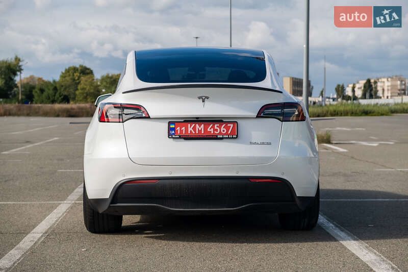 Внедорожник / Кроссовер Tesla Model Y 2022 в Киеве фото 6 Внедорожник / Кроссовер Tesla Model Y 2022 в Киеве