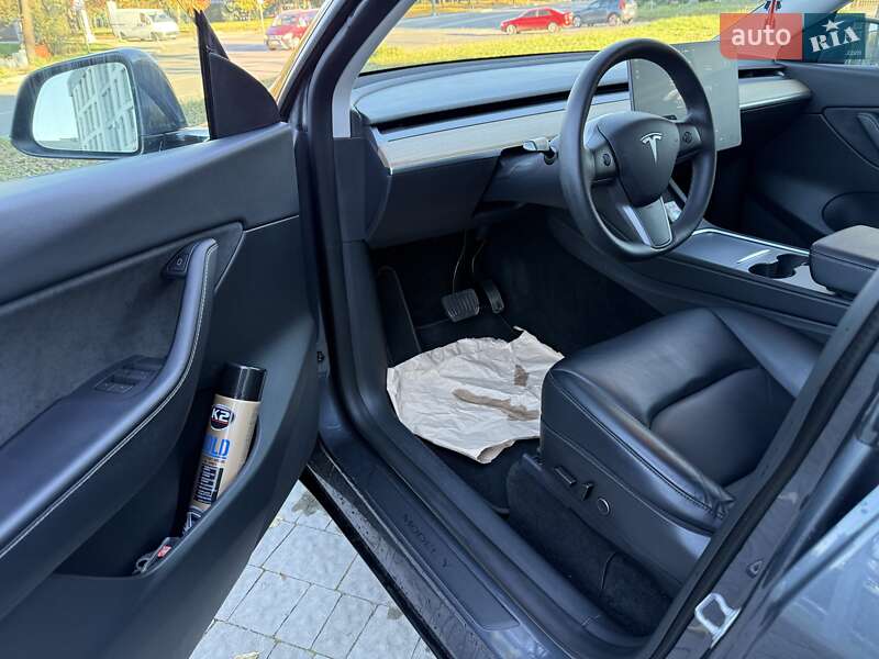 Позашляховик / Кросовер Tesla Model Y 2022 в Львові фото 37 Позашляховик / Кросовер Tesla Model Y 2022 в Львові