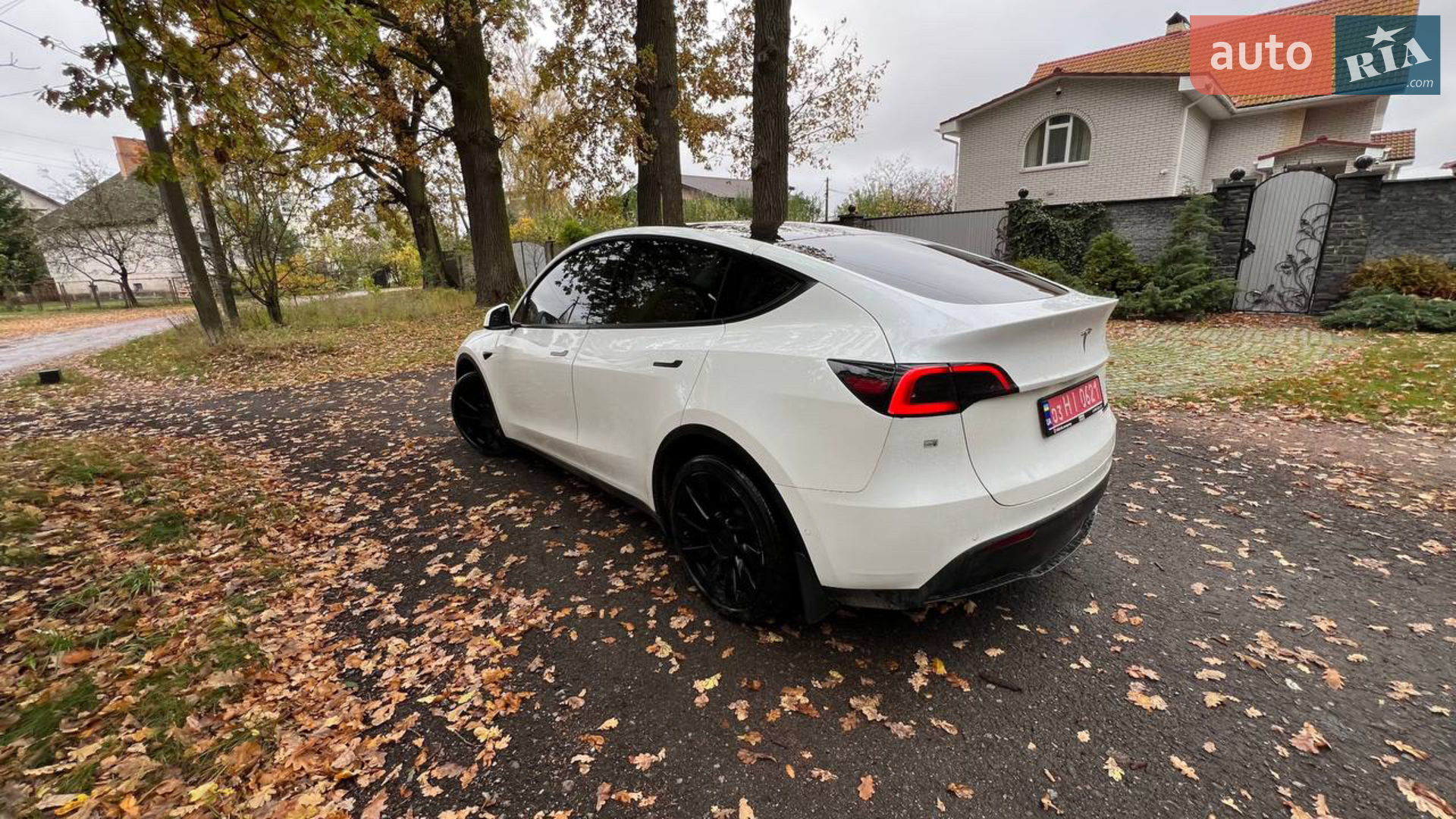2020 Tesla Model Y - мініатюра 6