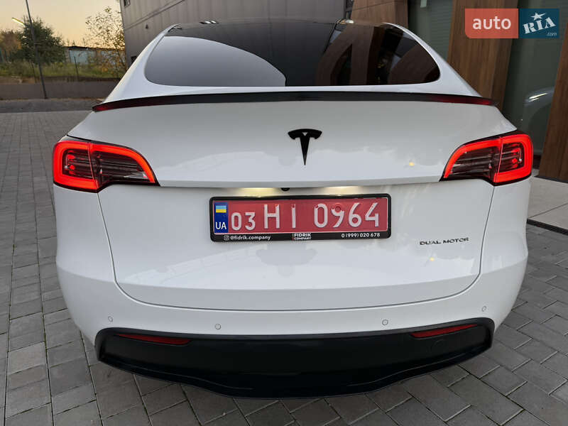 Позашляховик / Кросовер Tesla Model Y 2021 в Луцьку