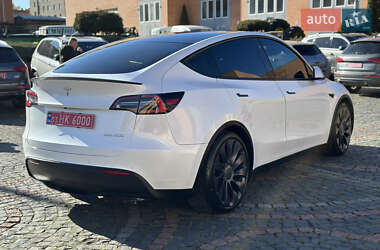 Внедорожник / Кроссовер Tesla Model Y 2020 в 