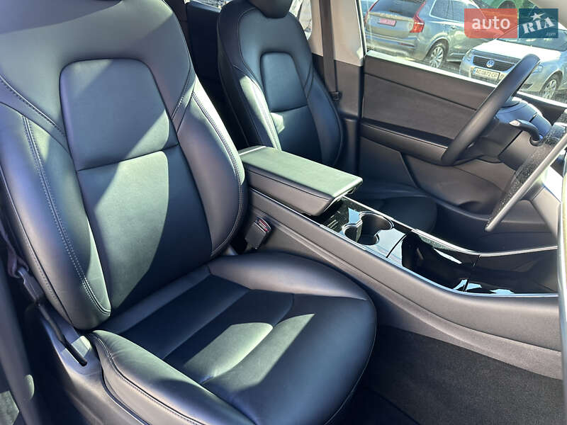 Внедорожник / Кроссовер Tesla Model Y 2020 в Луцке фото 26 Внедорожник / Кроссовер Tesla Model Y 2020 в Луцке
