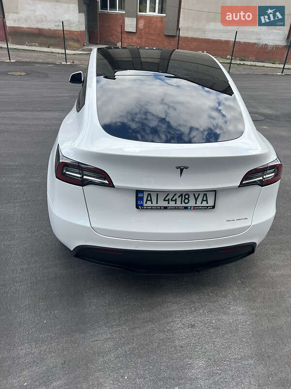Позашляховик / Кросовер Tesla Model Y 2021 в Києві фото 4 Позашляховик / Кросовер Tesla Model Y 2021 в Києві