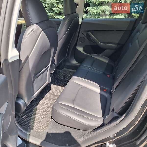 Позашляховик / Кросовер Tesla Model Y 2023 в Харкові фото 19 Позашляховик / Кросовер Tesla Model Y 2023 в Харкові