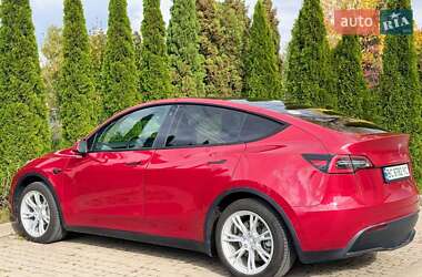 Внедорожник / Кроссовер Tesla Model Y 2021 в 
