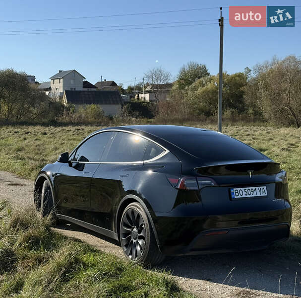 Позашляховик / Кросовер Tesla Model Y 2022 в Тернополі