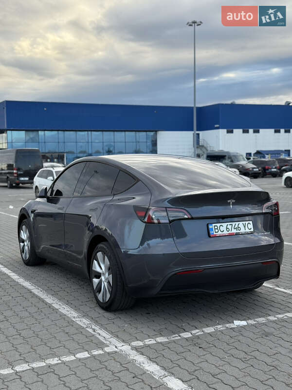 Позашляховик / Кросовер Tesla Model Y 2023 в Львові