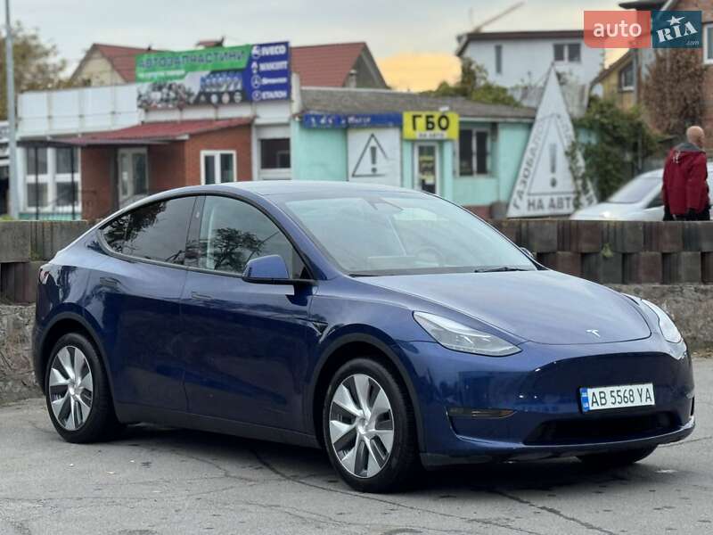 Позашляховик / Кросовер Tesla Model Y 2023 в Вінниці фото 3 Позашляховик / Кросовер Tesla Model Y 2023 в Вінниці