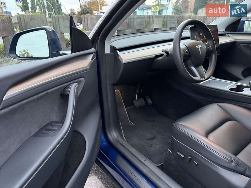 Позашляховик / Кросовер Tesla Model Y 2023 в Вінниці фото 10 Позашляховик / Кросовер Tesla Model Y 2023 в Вінниці