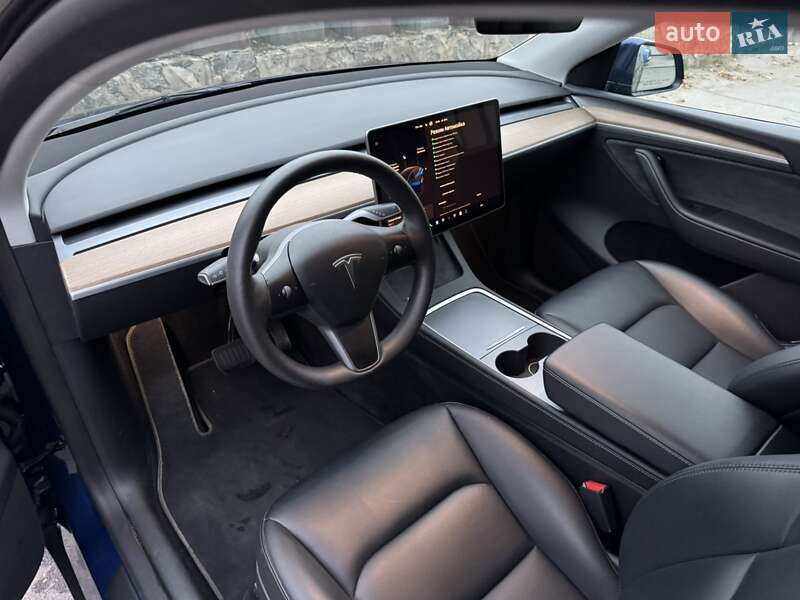 Позашляховик / Кросовер Tesla Model Y 2023 в Вінниці фото 18 Позашляховик / Кросовер Tesla Model Y 2023 в Вінниці