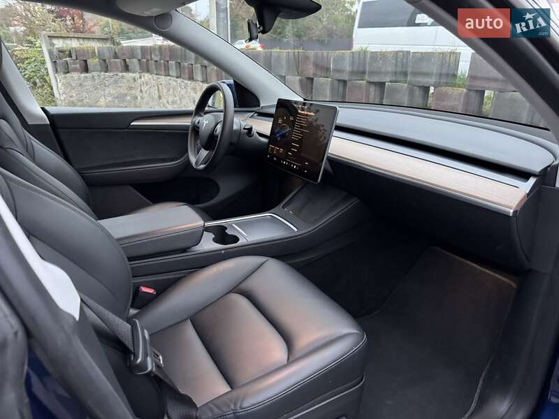 Позашляховик / Кросовер Tesla Model Y 2023 в Вінниці фото 22 Позашляховик / Кросовер Tesla Model Y 2023 в Вінниці