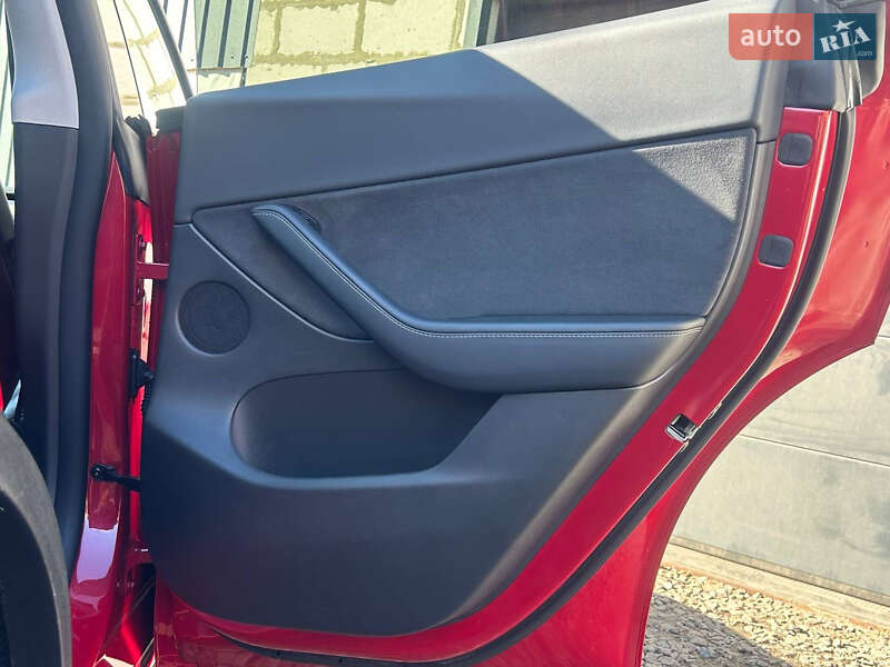 Внедорожник / Кроссовер Tesla Model Y 2022 в Валках фото 6 Внедорожник / Кроссовер Tesla Model Y 2022 в Валках