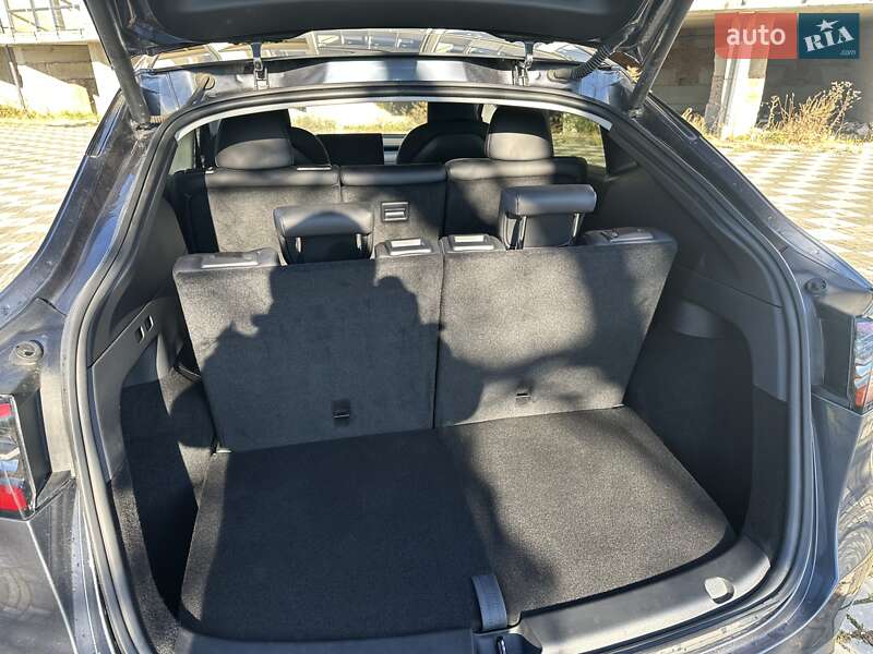 Позашляховик / Кросовер Tesla Model Y 2023 в Буську фото 16 Позашляховик / Кросовер Tesla Model Y 2023 в Буську