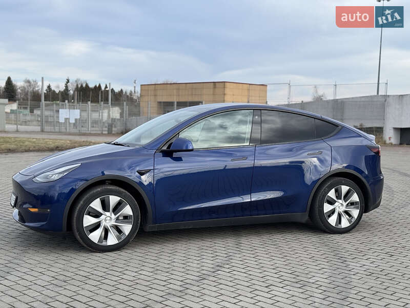 Внедорожник / Кроссовер Tesla Model Y 2020 в Киеве фото 3 Внедорожник / Кроссовер Tesla Model Y 2020 в Киеве
