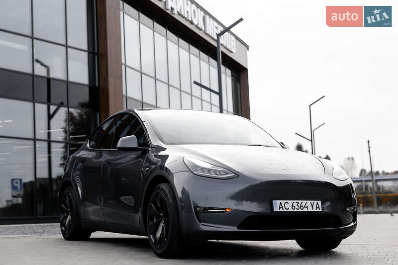 Внедорожник / Кроссовер Tesla Model Y 2022 в Луцке