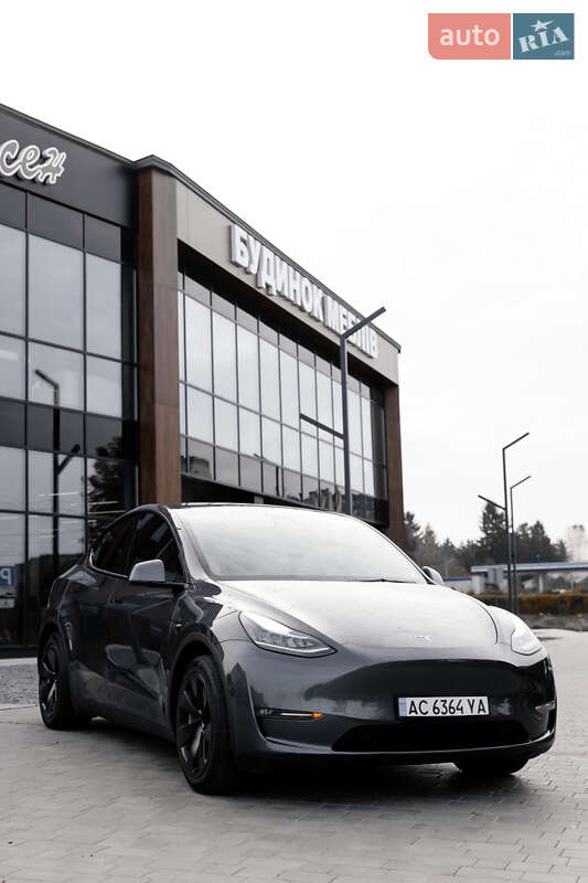 Внедорожник / Кроссовер Tesla Model Y 2022 в Луцке