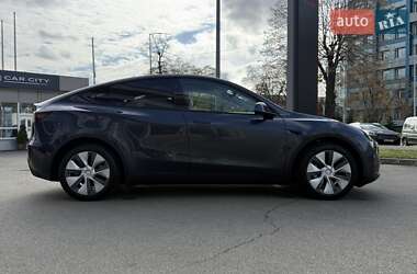 Внедорожник / Кроссовер Tesla Model Y 2024 в 