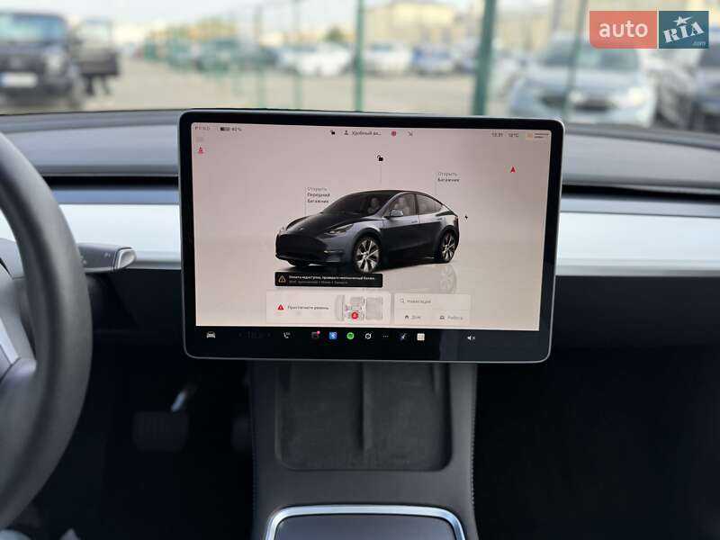 Позашляховик / Кросовер Tesla Model Y 2024 в Києві фото 21 Позашляховик / Кросовер Tesla Model Y 2024 в Києві