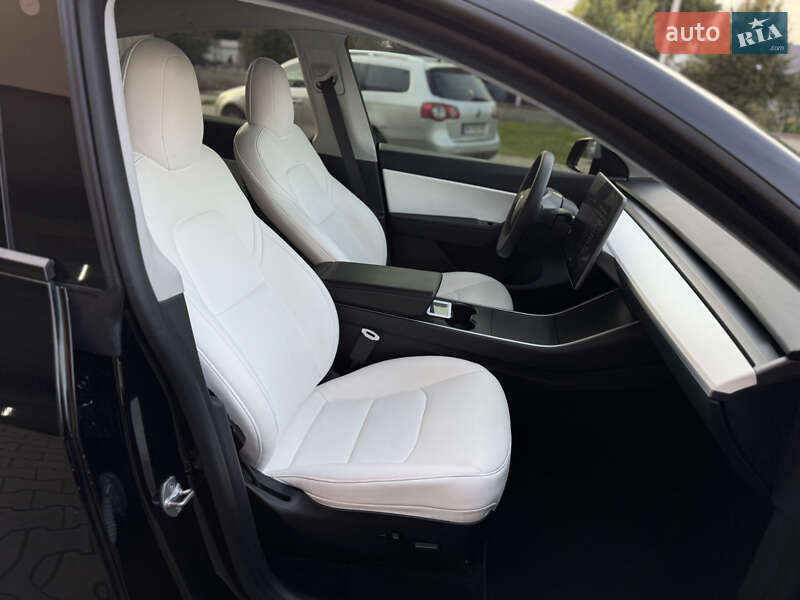 Позашляховик / Кросовер Tesla Model Y 2020 в Луцьку фото 27 Позашляховик / Кросовер Tesla Model Y 2020 в Луцьку