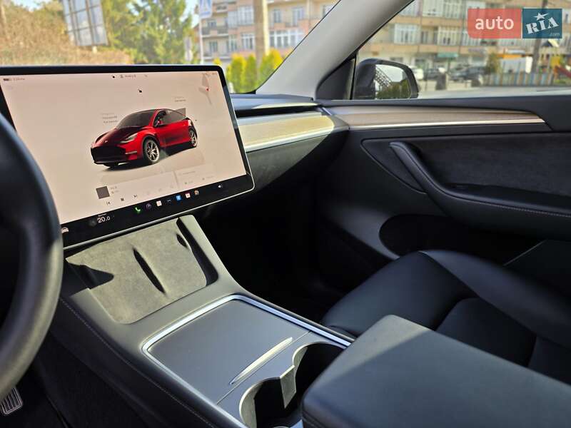 Позашляховик / Кросовер Tesla Model Y 2022 в Львові фото 20 Позашляховик / Кросовер Tesla Model Y 2022 в Львові