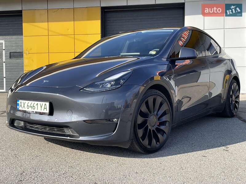 Tesla Model Y 2022