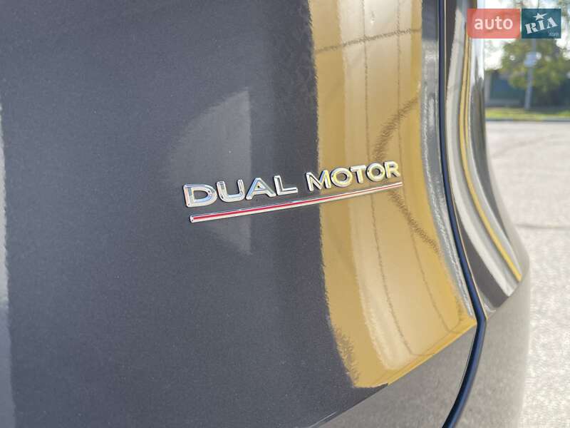 Внедорожник / Кроссовер Tesla Model Y 2022 в Харькове