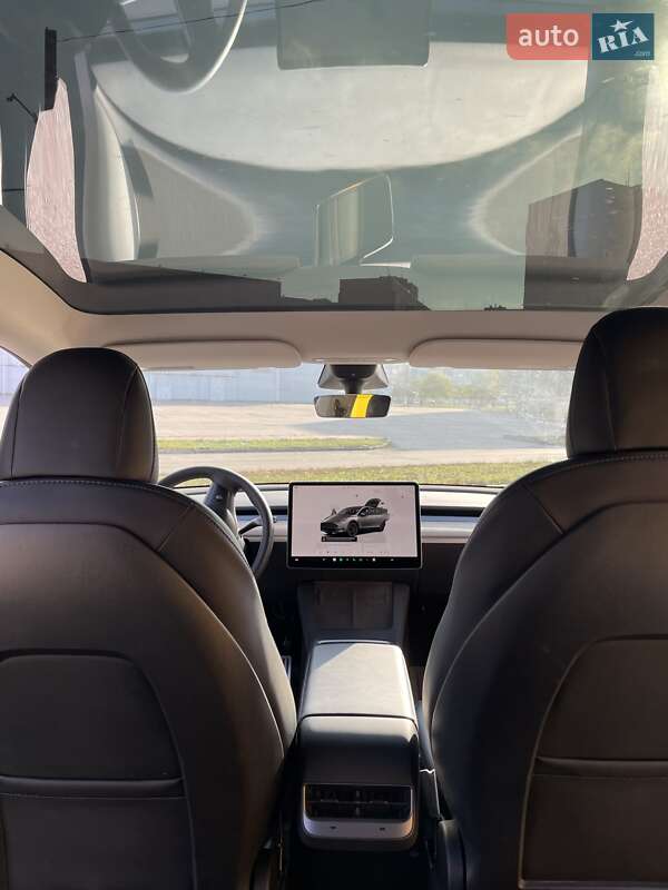 Внедорожник / Кроссовер Tesla Model Y 2022 в Харькове