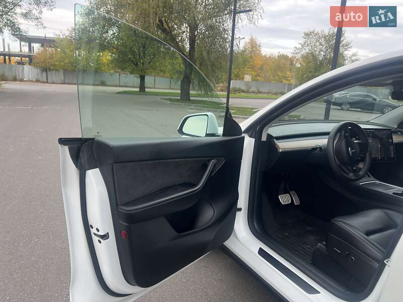 Внедорожник / Кроссовер Tesla Model Y 2021 в Днепре фото 22 Внедорожник / Кроссовер Tesla Model Y 2021 в Днепре