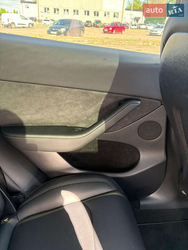 Внедорожник / Кроссовер Tesla Model Y 2022 в Ровно фото 26 Внедорожник / Кроссовер Tesla Model Y 2022 в Ровно