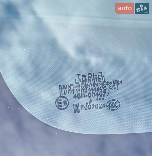 Внедорожник / Кроссовер Tesla Model Y 2023 в Черновцах фото 15 Внедорожник / Кроссовер Tesla Model Y 2023 в Черновцах