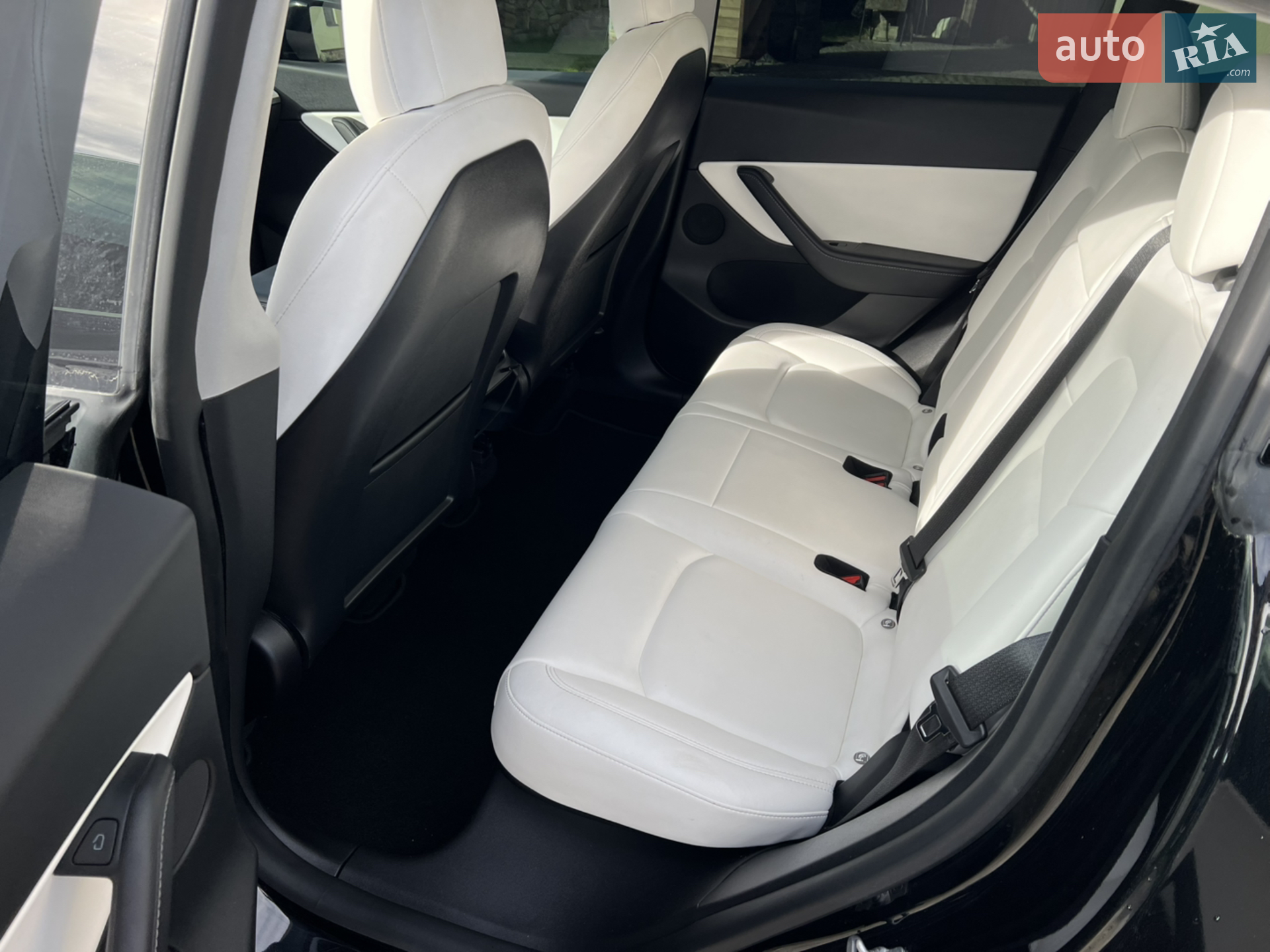 2022 Tesla Model Y - мініатюра 20