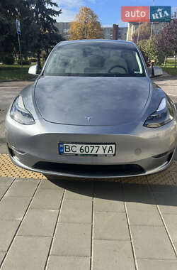 Внедорожник / Кроссовер Tesla Model Y 2024 в Львове