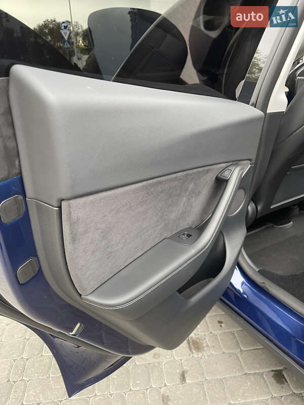 Внедорожник / Кроссовер Tesla Model Y 2022 в Днепре фото 27 Внедорожник / Кроссовер Tesla Model Y 2022 в Днепре