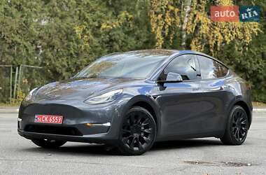 Внедорожник / Кроссовер Tesla Model Y 2021 в 