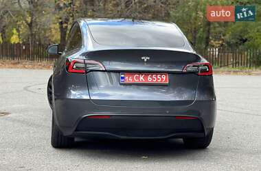 Внедорожник / Кроссовер Tesla Model Y 2021 в 