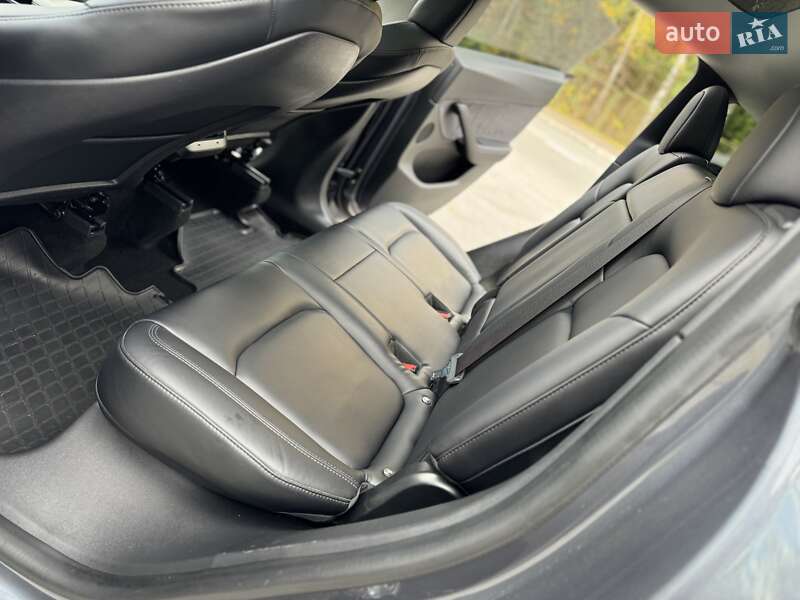 Позашляховик / Кросовер Tesla Model Y 2021 в Трускавці фото 42 Позашляховик / Кросовер Tesla Model Y 2021 в Трускавці