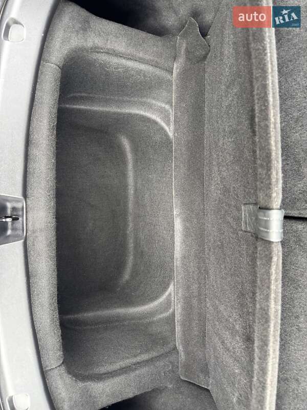 Позашляховик / Кросовер Tesla Model Y 2021 в Львові фото 23 Позашляховик / Кросовер Tesla Model Y 2021 в Львові