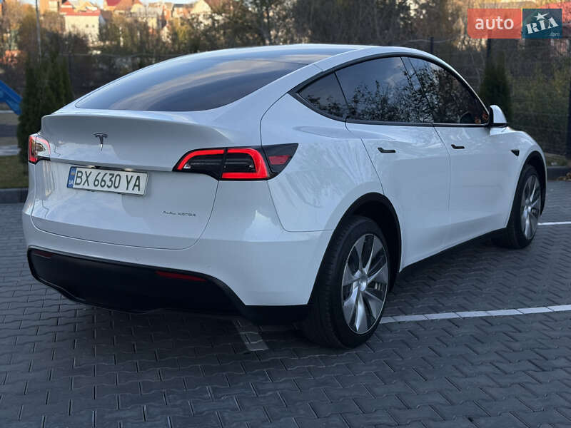Позашляховик / Кросовер Tesla Model Y 2021 в Хмельницькому фото 3 Позашляховик / Кросовер Tesla Model Y 2021 в Хмельницькому