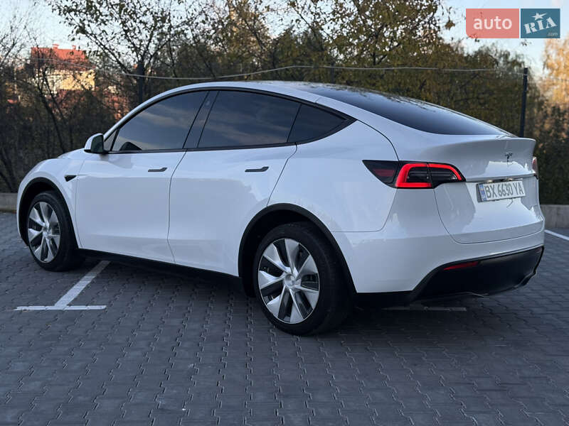 Позашляховик / Кросовер Tesla Model Y 2021 в Хмельницькому фото 10 Позашляховик / Кросовер Tesla Model Y 2021 в Хмельницькому