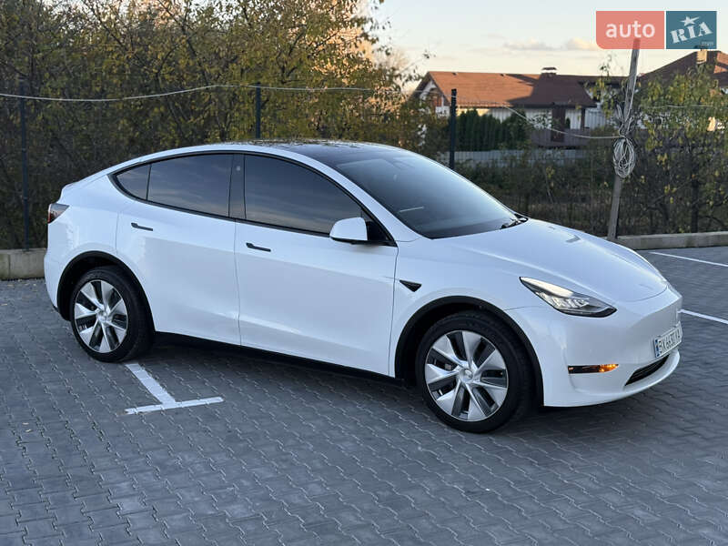 Позашляховик / Кросовер Tesla Model Y 2021 в Хмельницькому фото 12 Позашляховик / Кросовер Tesla Model Y 2021 в Хмельницькому