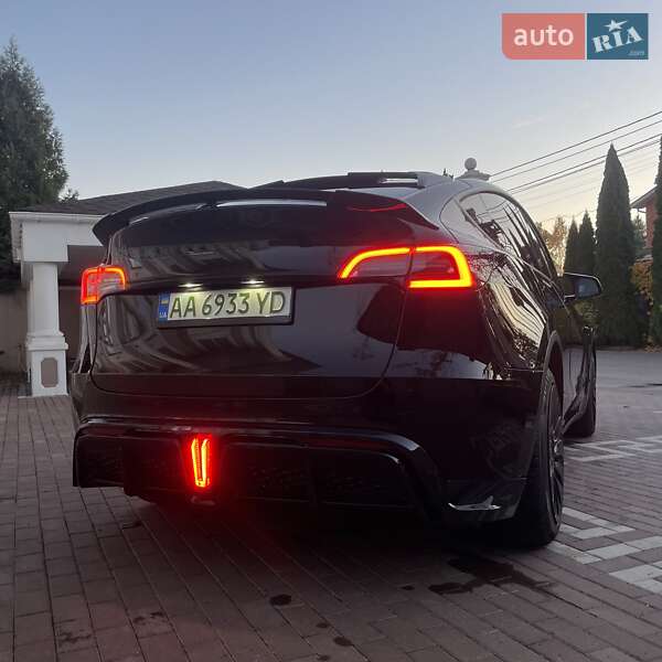 Внедорожник / Кроссовер Tesla Model Y 2022 в Киеве фото 19 Внедорожник / Кроссовер Tesla Model Y 2022 в Киеве