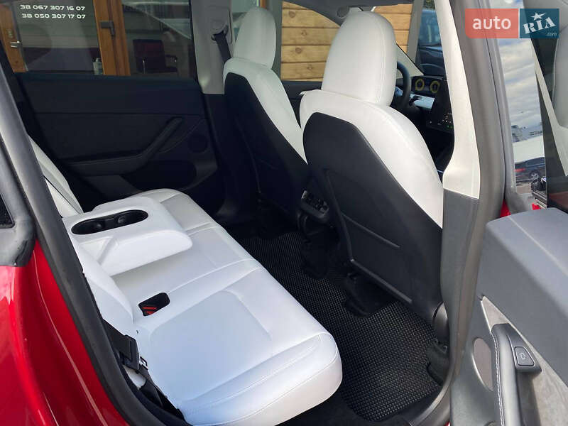 Позашляховик / Кросовер Tesla Model Y 2023 в Житомирі фото 12 Позашляховик / Кросовер Tesla Model Y 2023 в Житомирі